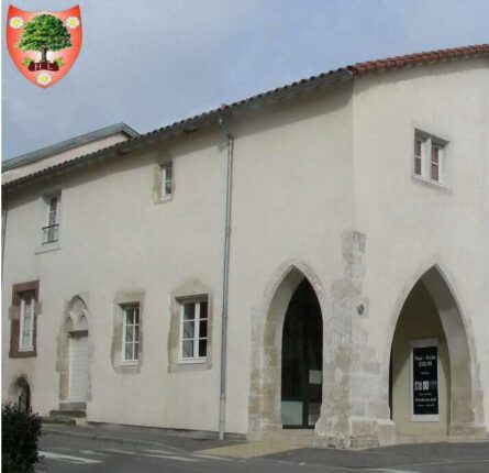 rencontre-sur-la-genealogie-organisee-par-le-cercle-d-histoire-locale-du-foyer-rural-d-einville-1522220411