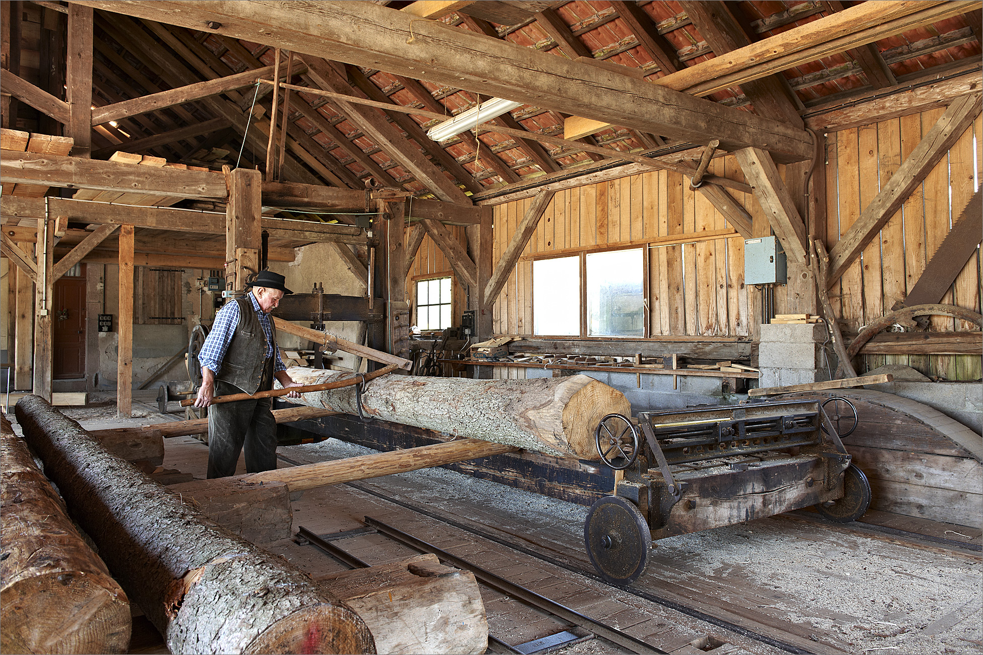 Sciage-IVR41_20108810734NUC2A_1