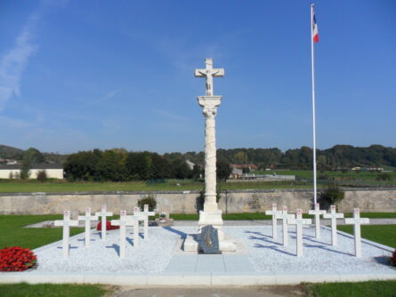 PA00107109.Cimetière_de_Châtenois.croix_de_cimetière.1