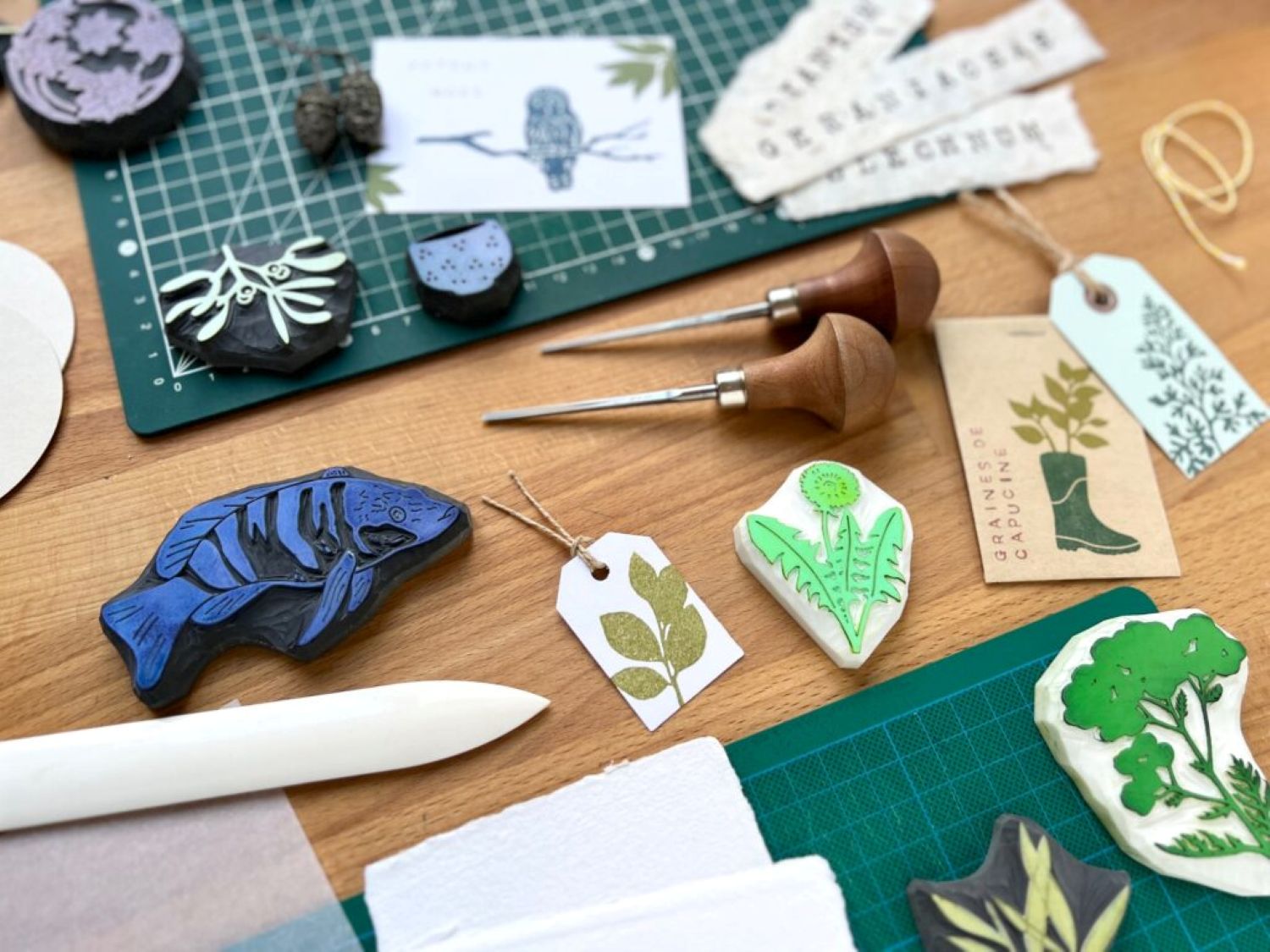 Comment-graver-des-tampons_(c)LeHeronGraveur2