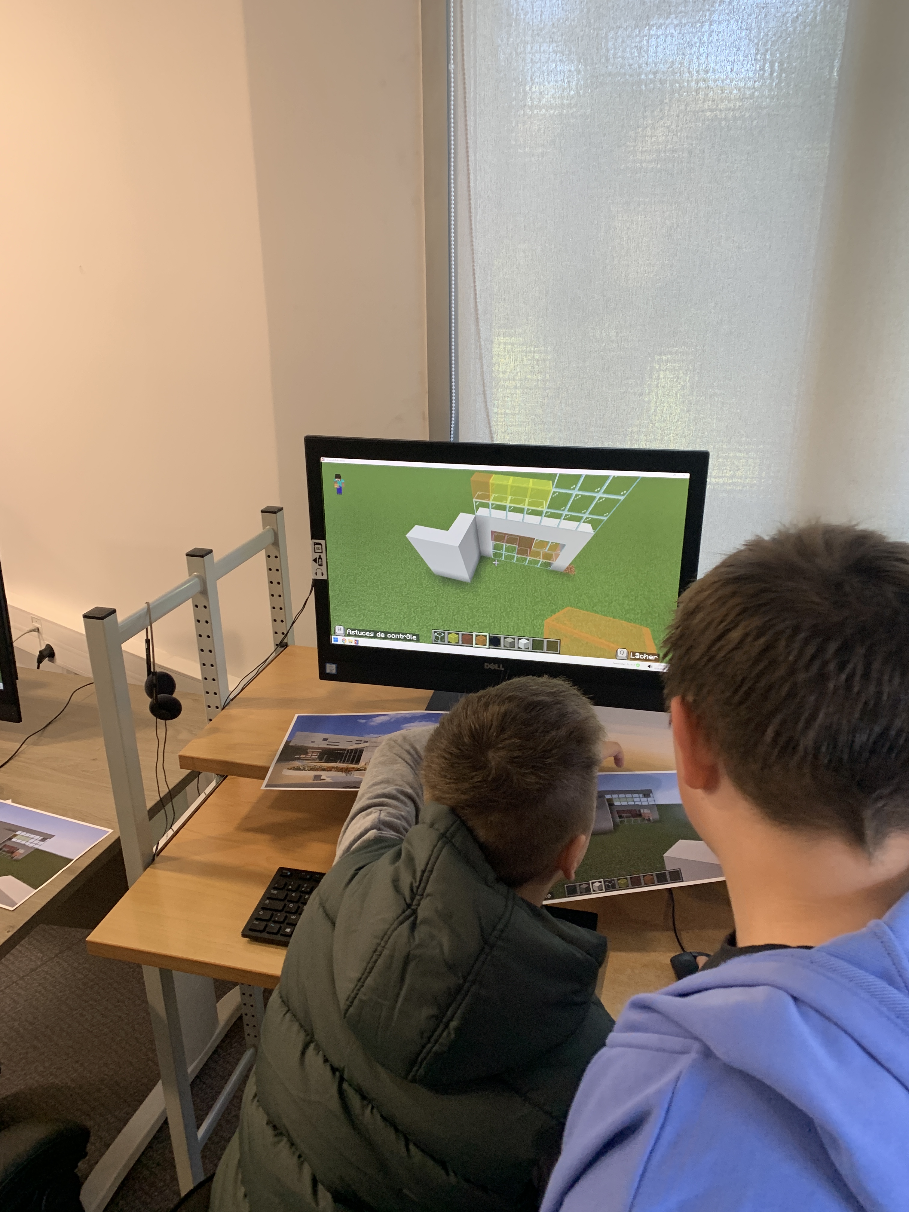 6.Réalisation de la MJC place Calonne sur Minecraft