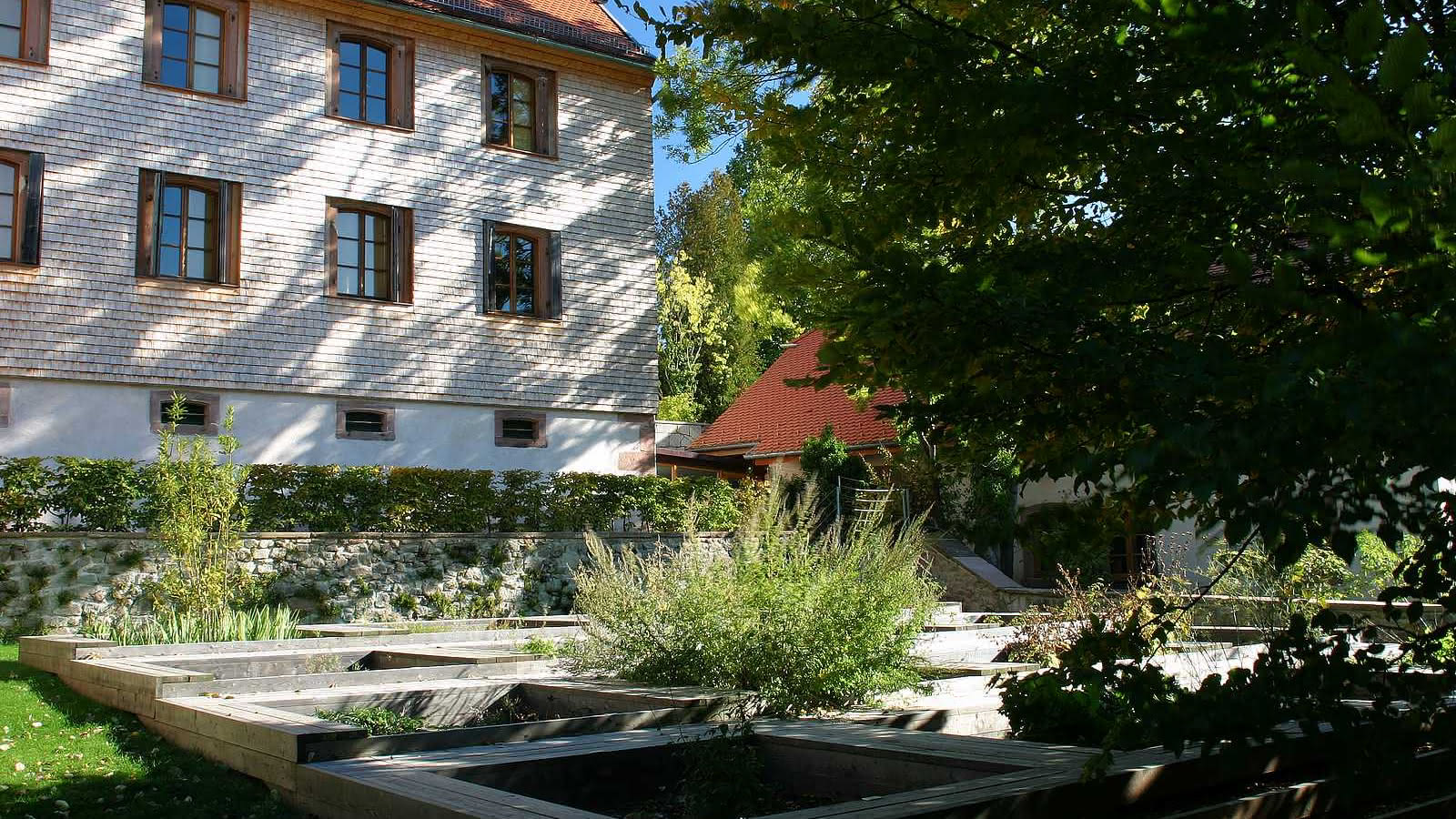 215001298-les-jardins-du-musee-oberlin-10-1600x900