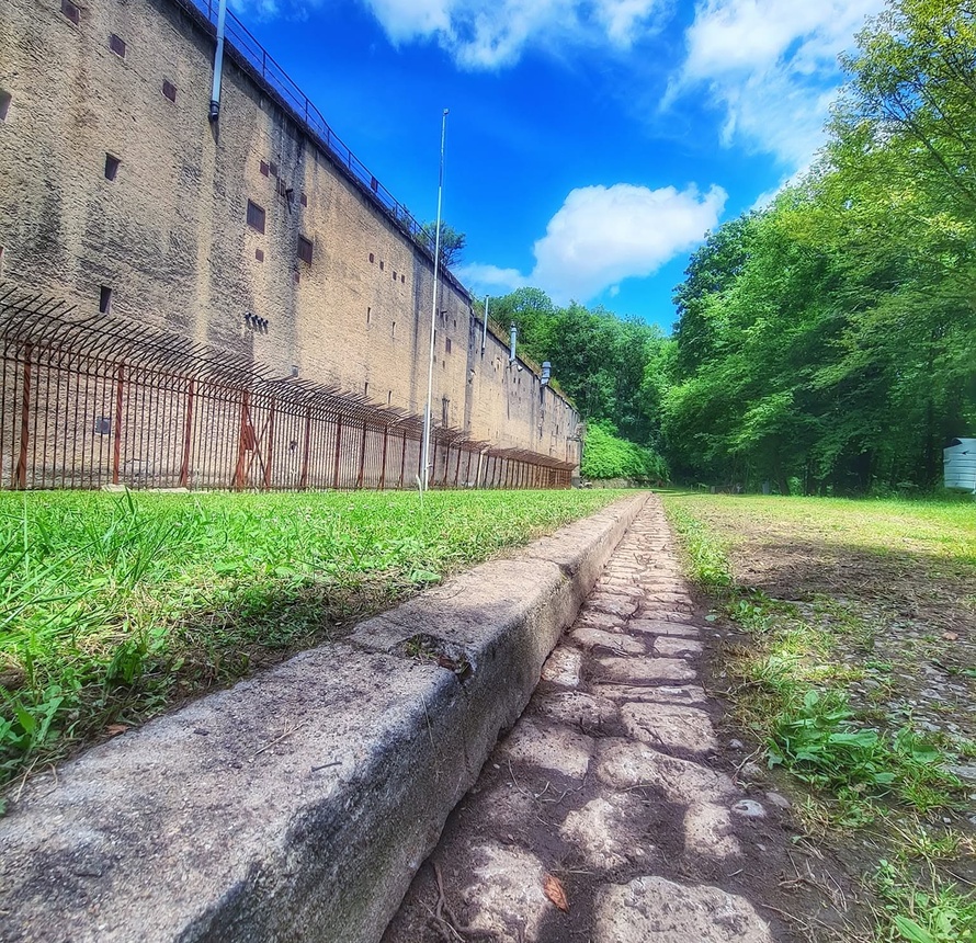 fort_guentrange_890x860